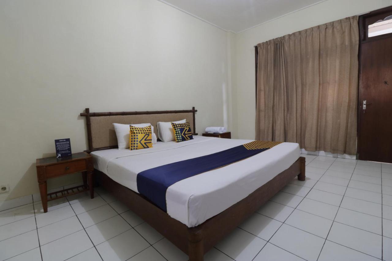Spot On 2426 Hotel Aget Jaya II Denpasar Exteriör bild